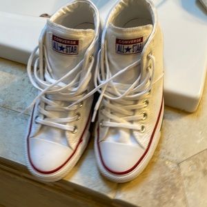 Converse mid top White
